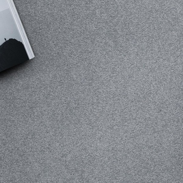 EverLux Opulent Tradition Nylon Carpet