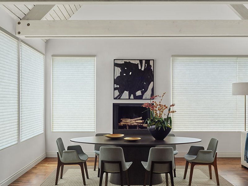 2018_Sonnette_PV_Elan_Dining-Room_Shades-Closed